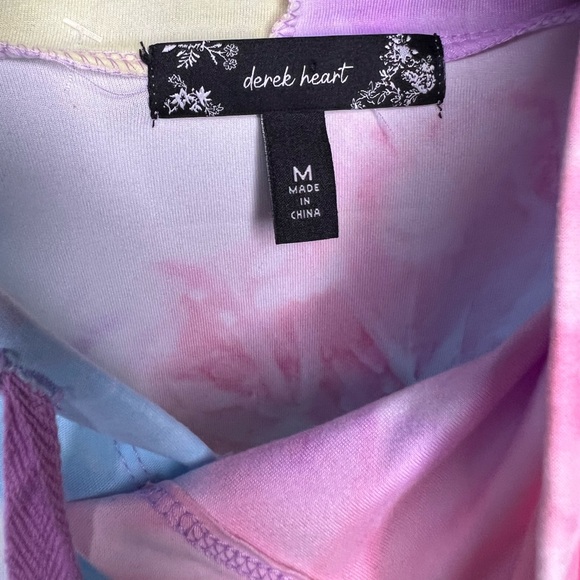 Derek Heart Waist Length Tie Dye Hoodie Women’s Size Medium NWT - Picture 3 of 4